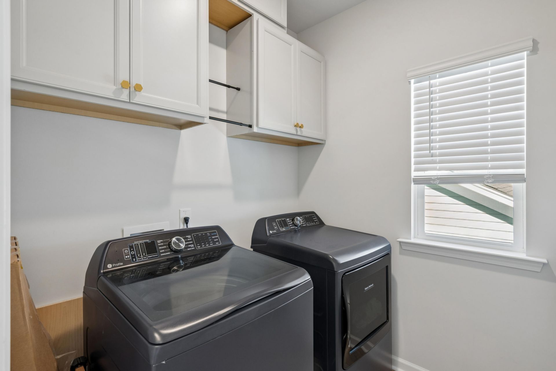 305 Eclipse Street Photo 30