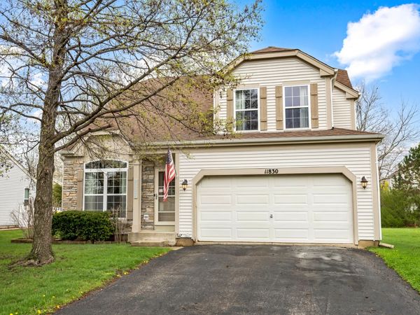 11830 Blue Bayou Drive , Huntley, IL 60142