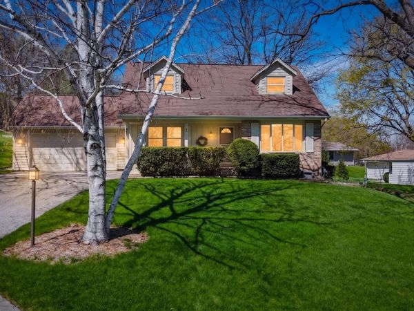 2904 Tensleep Ter, Waukesha, WI 53188