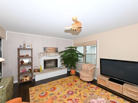 Main Photo