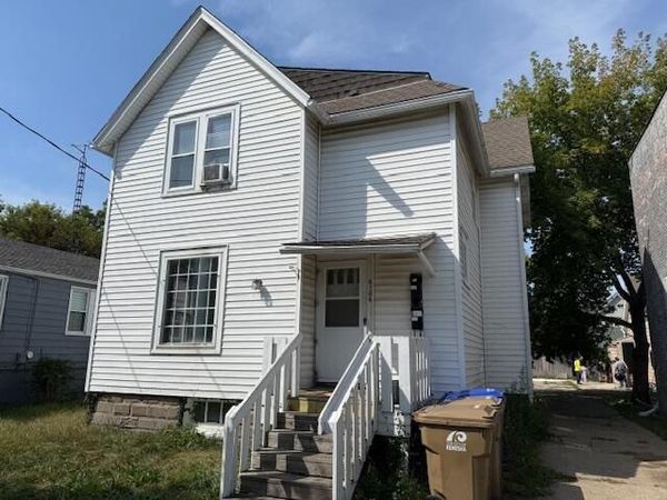 6106 24th Ave, Kenosha, WI 53143