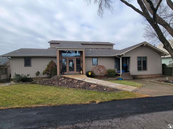 6551 edgewater Drive, Erie, MI 48133