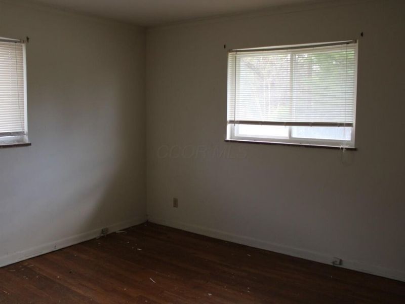 4934-4936 Solar Drive , Columbus, OH 43214 Photo 17