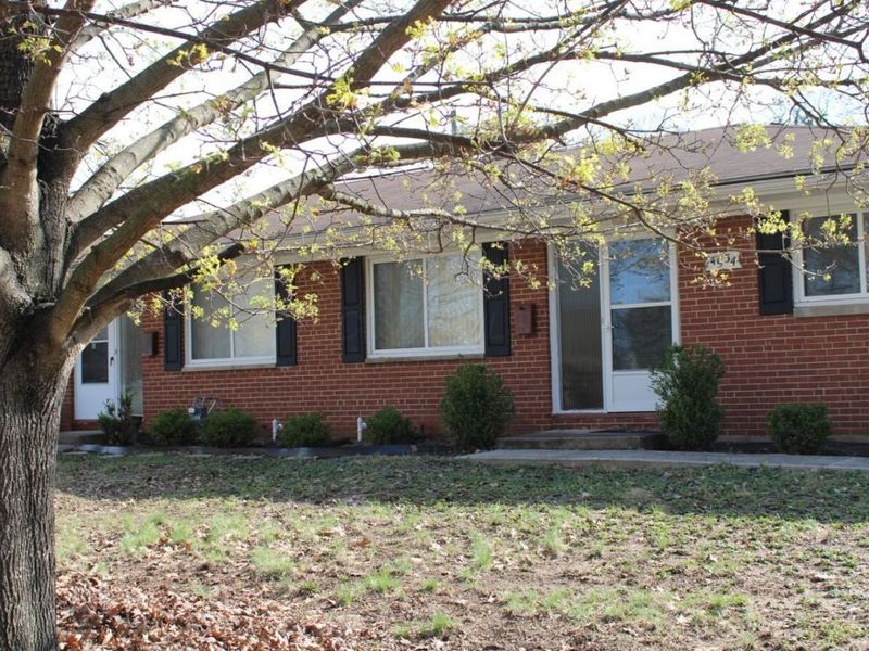 4934-4936 Solar Drive , Columbus, OH 43214 Photo 2