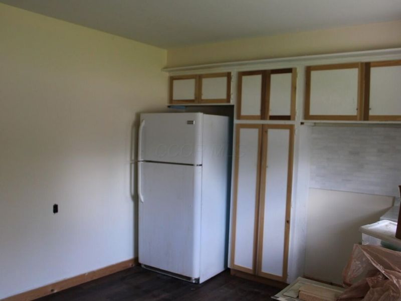 4934-4936 Solar Drive , Columbus, OH 43214 Photo 7