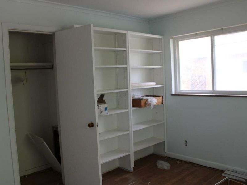 4934-4936 Solar Drive , Columbus, OH 43214 Photo 9