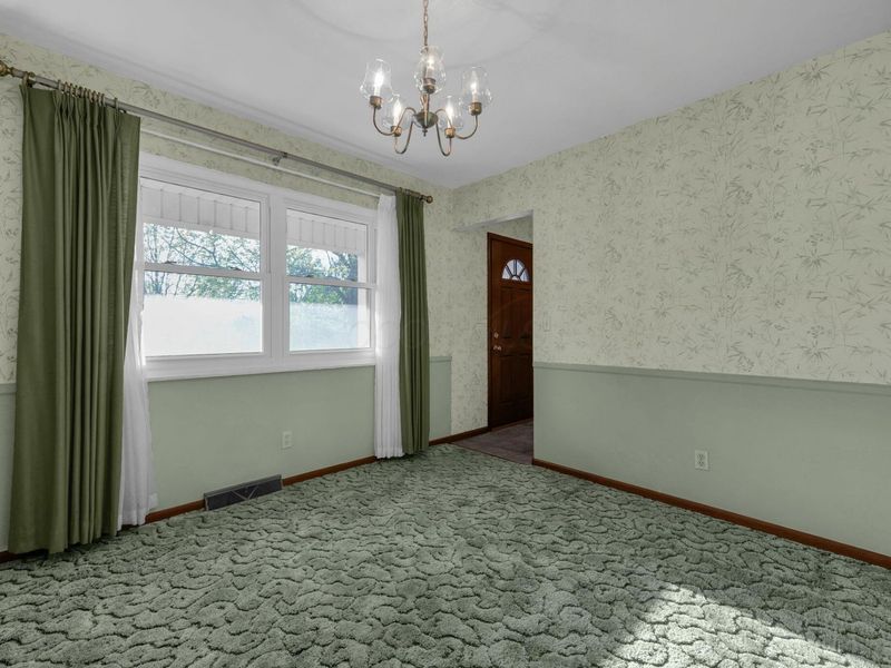 4500 Reed Road, Columbus, OH 43220 Photo 15