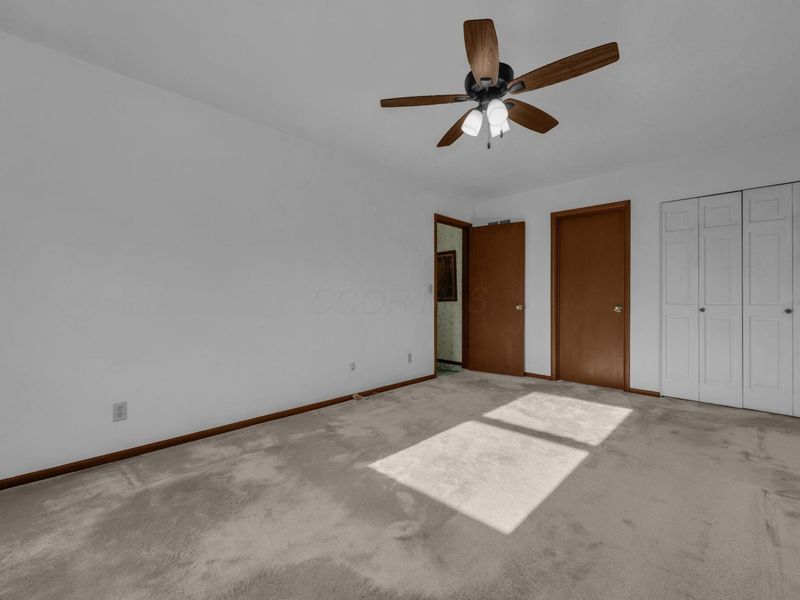 4500 Reed Road, Columbus, OH 43220 Photo 26