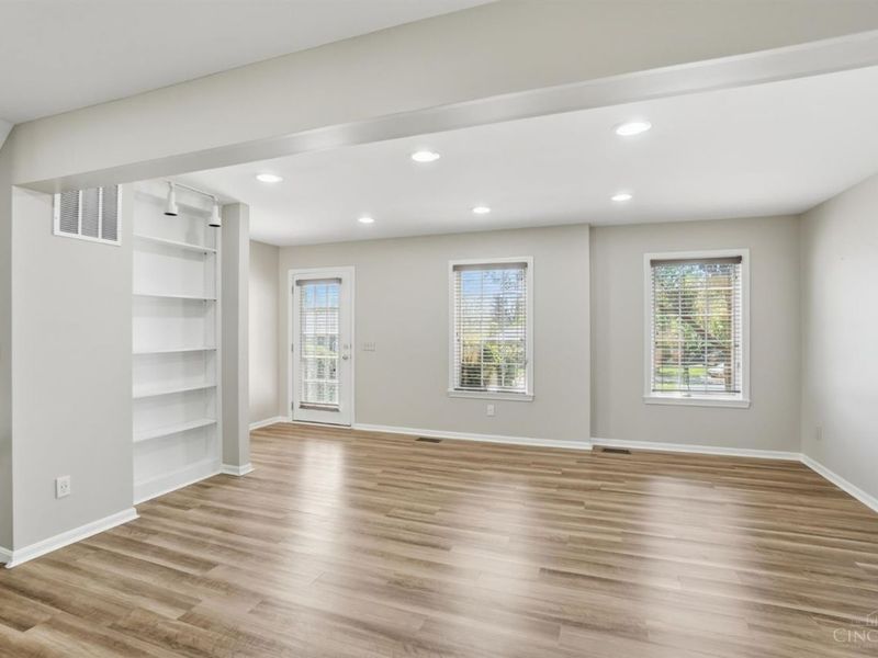 11157 Jardin Place, Blue Ash, OH 45241 Photo 12