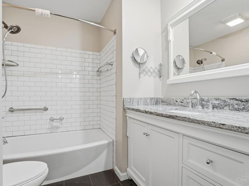 11157 Jardin Place, Blue Ash, OH 45241 Photo 38