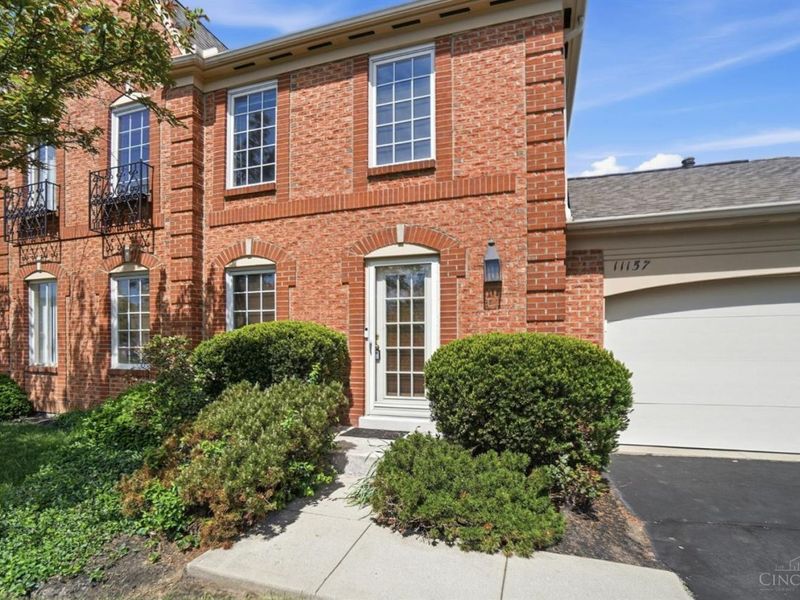 11157 Jardin Place, Blue Ash, OH 45241 Photo 5