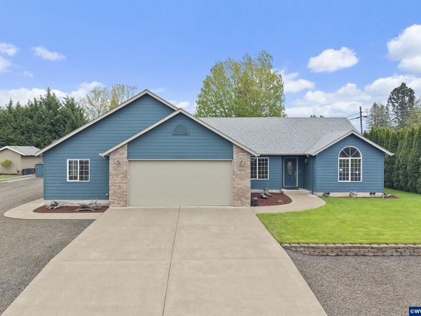 33057 Sequoia St, Tangent, OR 97389