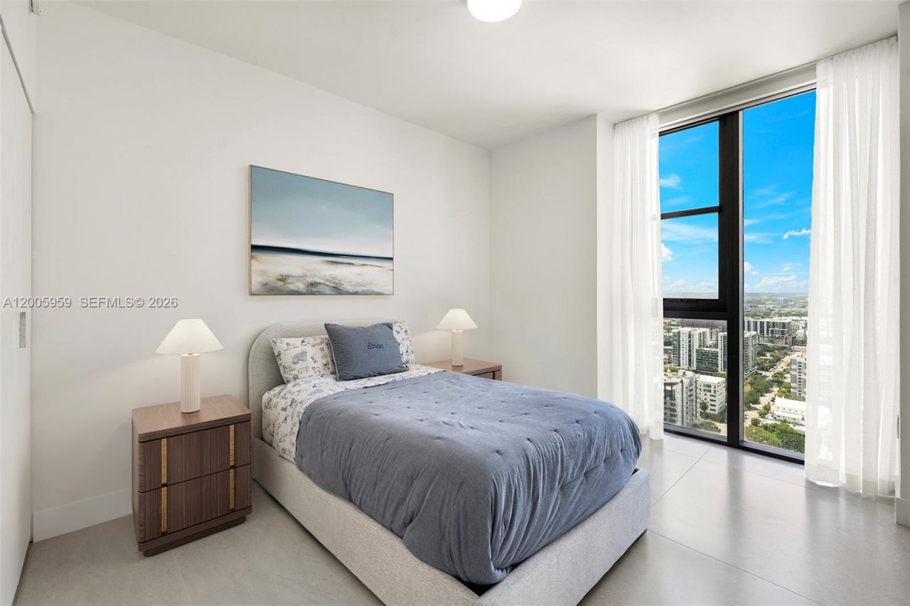 700 NE 24th St , Unit 3201, Miami, FL 33137 Photo