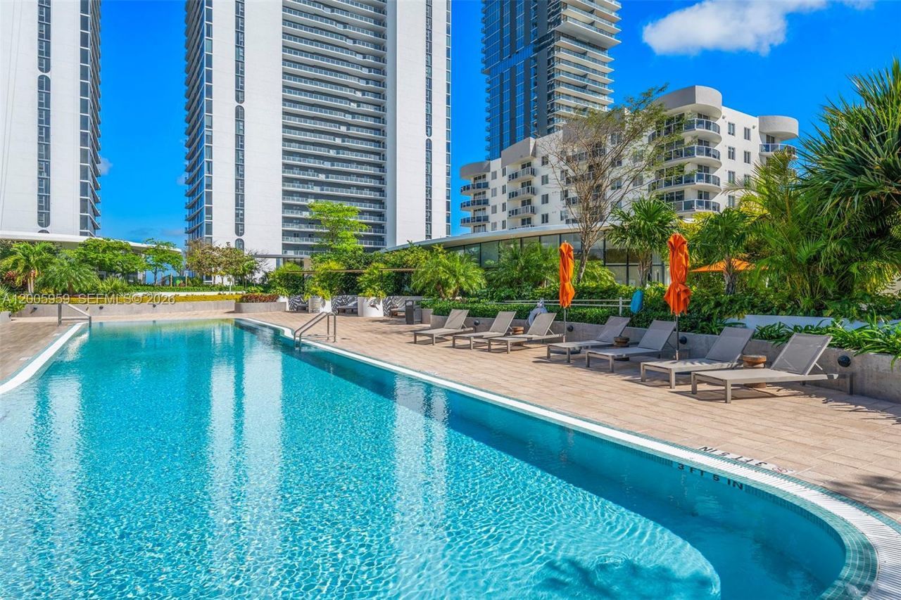 700 NE 24th St , Unit 3201, Miami, FL 33137 Photo