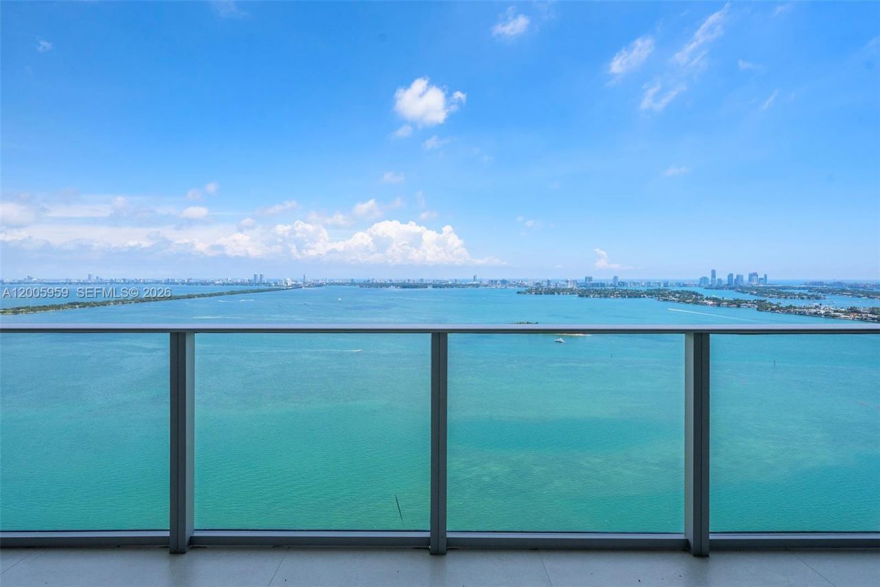 700 NE 24th St , Unit 3201, Miami, FL 33137 Photo