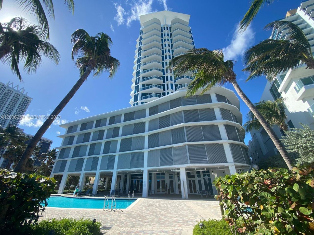 6515 Collins Ave, Unit 1505, Miami Beach, FL 33141 Photo