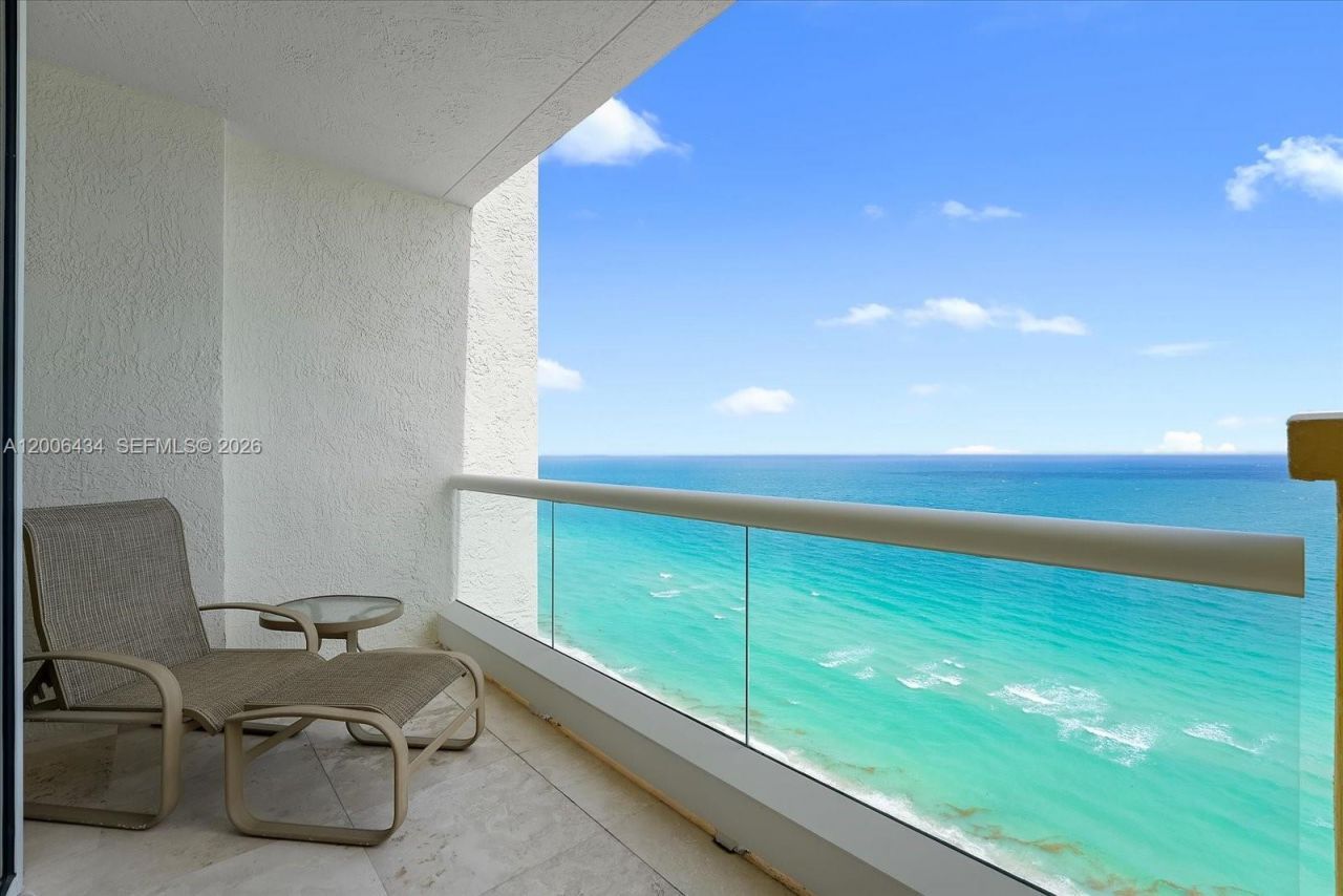 17875 Collins Ave , Unit 2702, Sunny Isles Beach, FL 33160 Photo