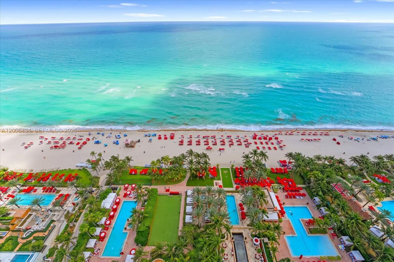 17875 Collins Ave , Unit 2702, Sunny Isles Beach, FL 33160 Photo