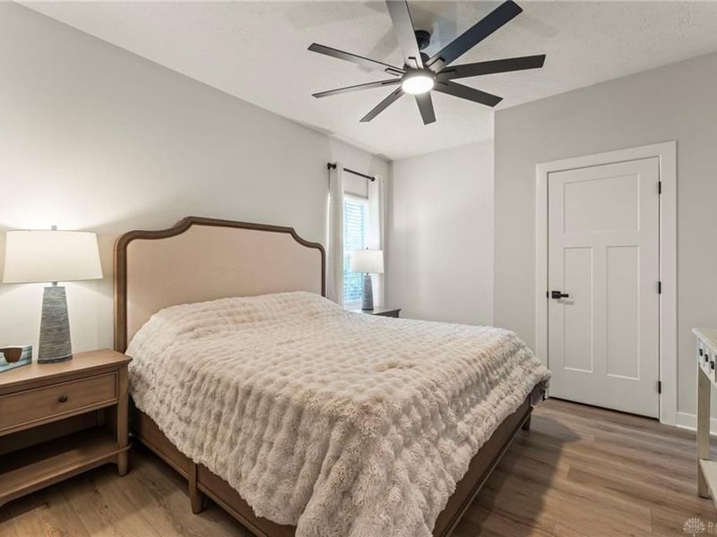 9886 Fairwater Springs Drive, Centerville, OH 45458 Photo 20