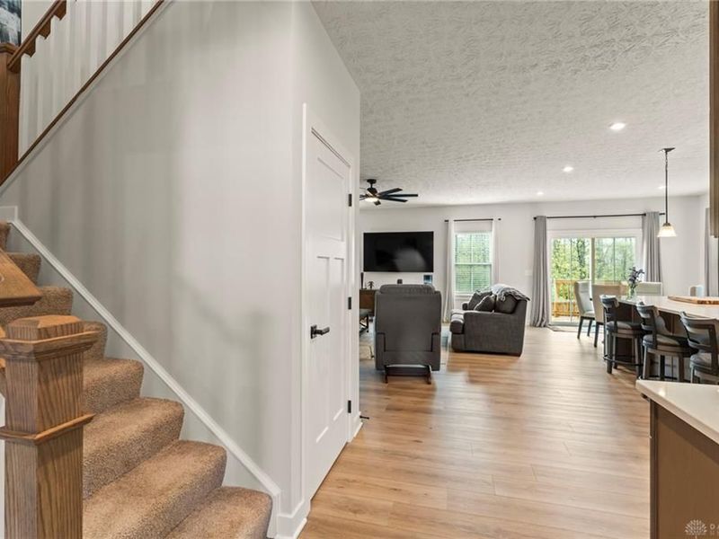 9886 Fairwater Springs Drive, Centerville, OH 45458 Photo 9