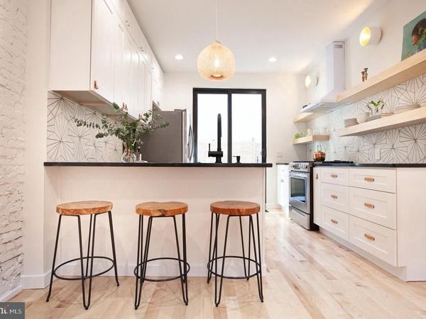 2539 COLLINS STREET, PHILADELPHIA, PA 19125