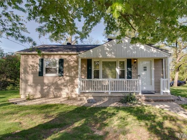 872 Oakwood Lane , East Alton, IL 62024
