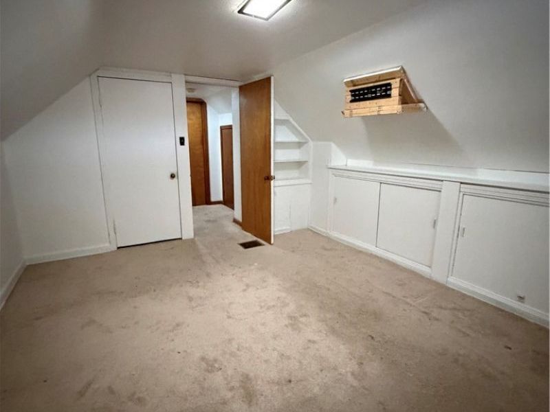 23340 Williams Avenue , Euclid, OH 44123 Photo 13