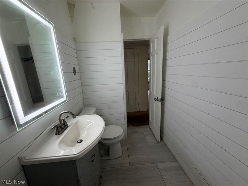 23340 Williams Avenue , Euclid, OH 44123 Photo 17