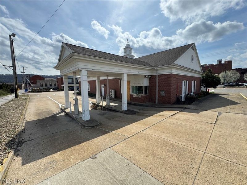 530 Broadway , East Liverpool, OH 43920 Photo 4