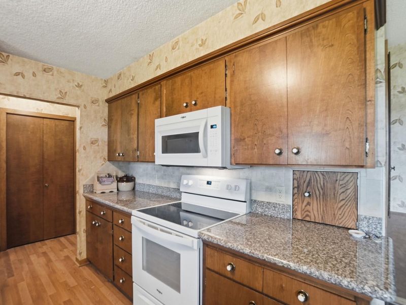 14031 Kohler Road, Wapakoneta, OH 45895 Photo 17