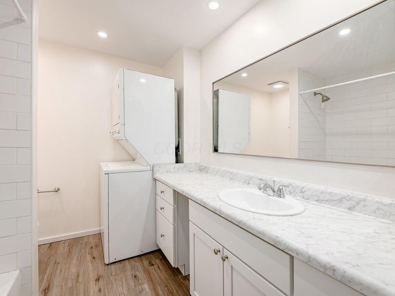 105 E Ticonderoga Drive , Unit 16A, Westerville, OH 43081 Photo 30