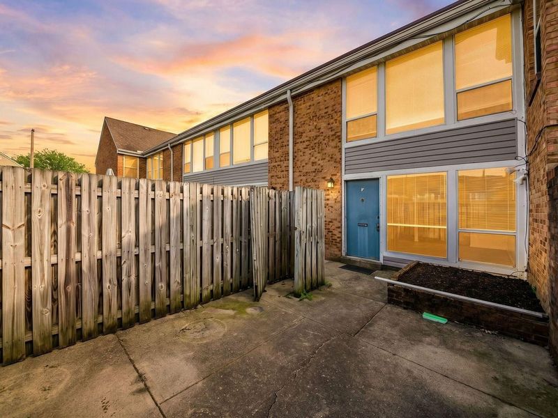 105 E Ticonderoga Drive , Unit 16A, Westerville, OH 43081 Photo 5