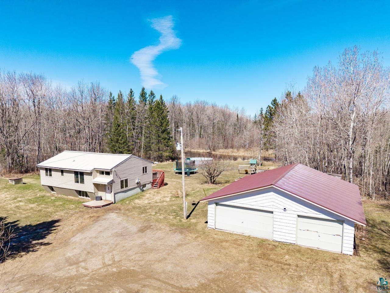 6917 Pond Dr, Eveleth, MN 55734 Main Photo