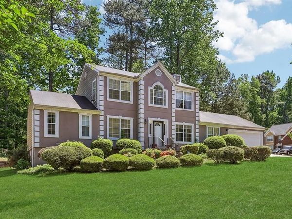 1068 Shadow Lake Drive , Lithonia, GA 30058