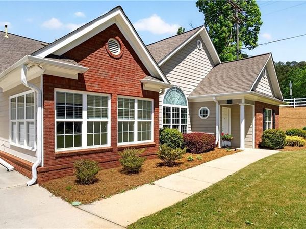 226 Hames Road , Unit 140, Woodstock, GA 30188