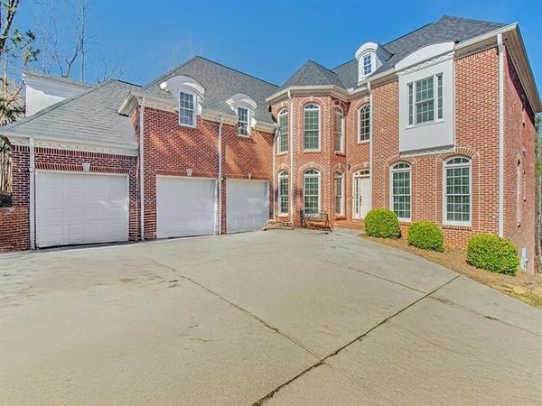 129 Preserve Parkway , Ball Ground, GA 30107