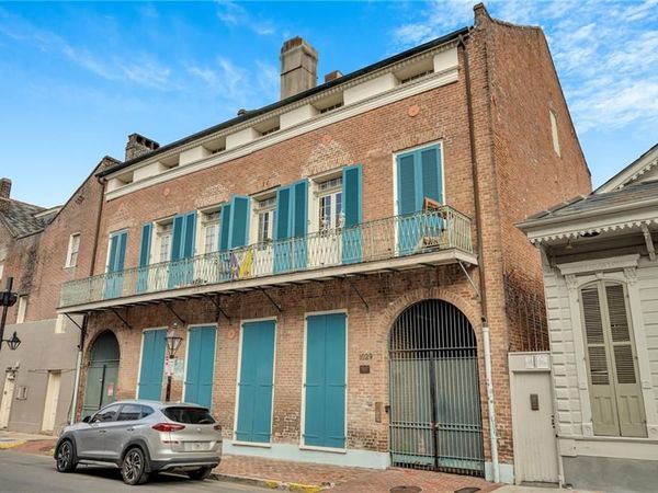 1029 SAINT PETER Street , Unit 4, New Orleans, LA 70116