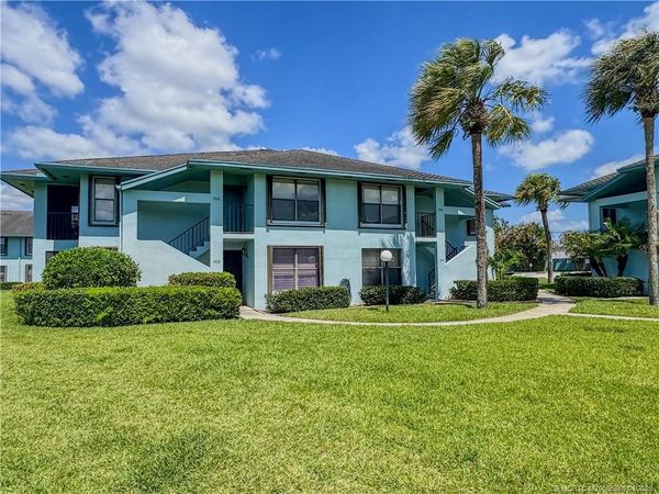 950 S Kanner Highway, Unit UN204, Stuart, FL 34994