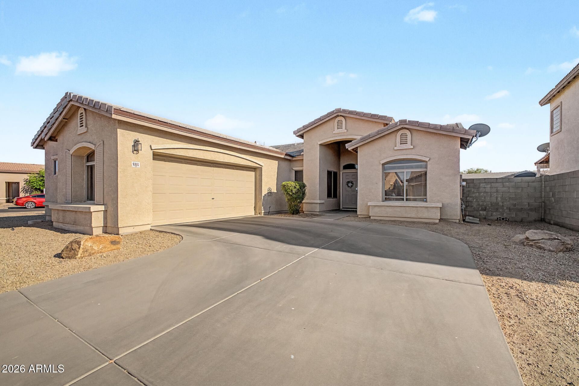 5301 W Grenadine Road, Laveen, AZ 85339 Main Photo