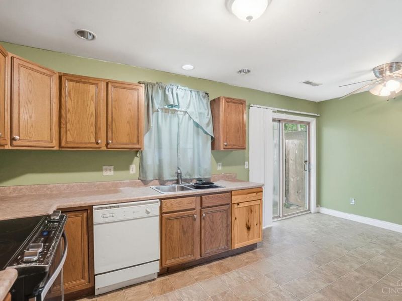 2342 Washington Avenue, Colerain Township, OH 45231 Photo 10