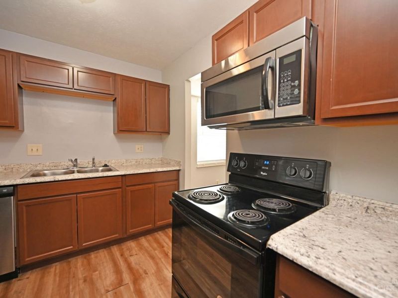 3467 Amberway Court, Colerain Township, OH 45251 Photo 4