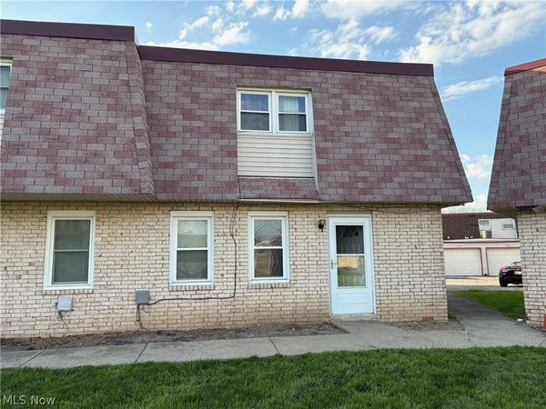 4263 Bennington Boulevard, Brunswick, OH 44212