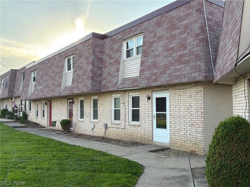 4263 Bennington Boulevard, Brunswick, OH 44212 Photo 2