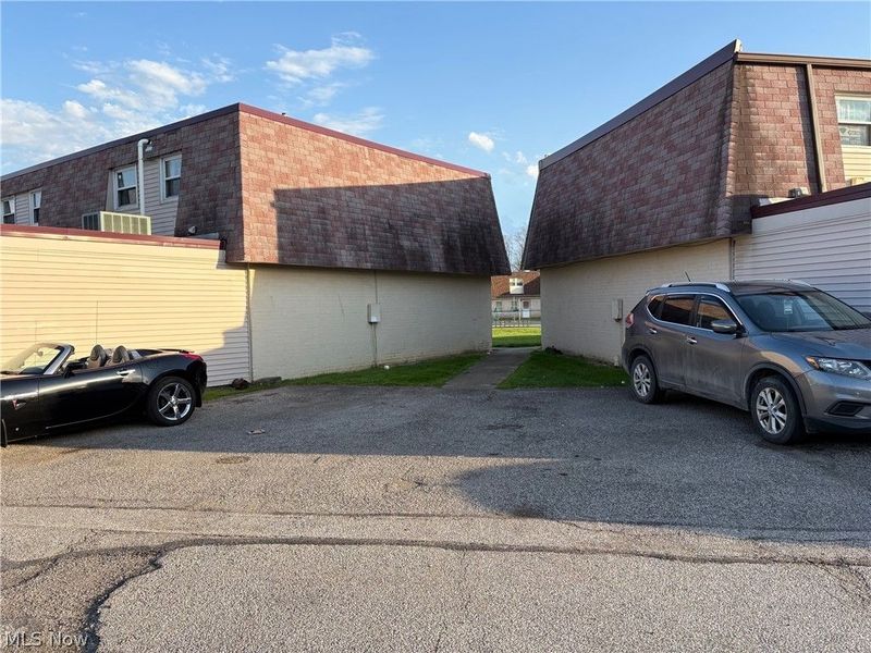 4263 Bennington Boulevard, Brunswick, OH 44212 Photo 8
