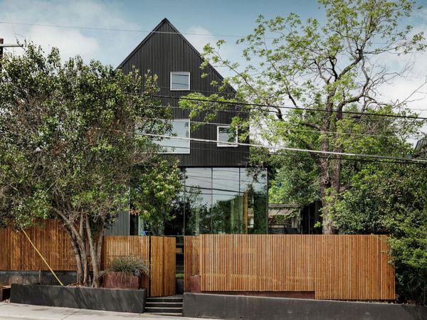 2700 E 12th ST, Austin, TX 78702