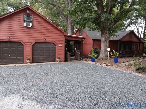 2174 Grubby Road , Halifax, VA 24558