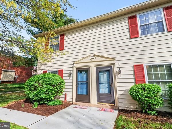 122 WELLINGTON TERRACE, Unit 10-A, LANSDALE, PA 19446