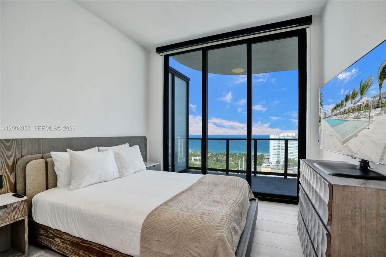 580 72nd St, Unit 1702, Miami Beach, FL 33141 Photo