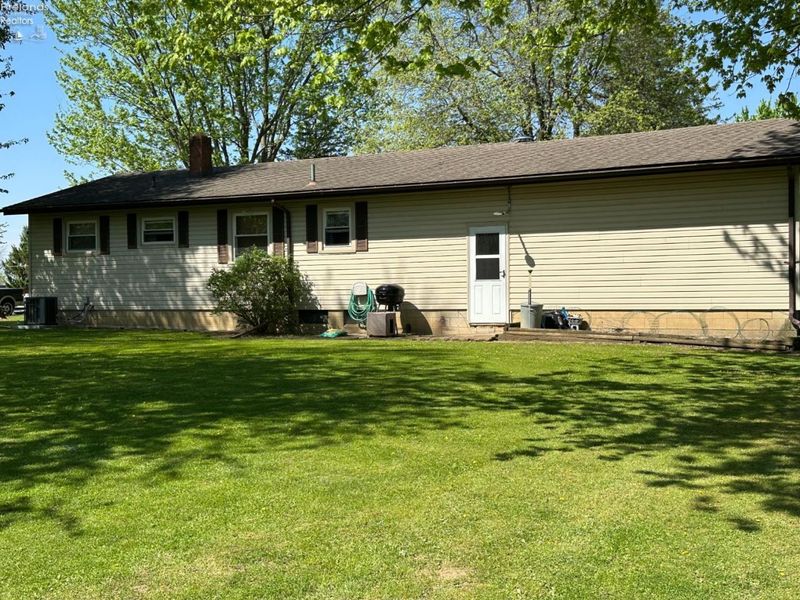 25 Brooks Court, Plymouth, OH 44865 Photo 3