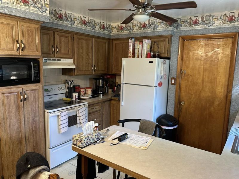 25 Brooks Court, Plymouth, OH 44865 Photo 9